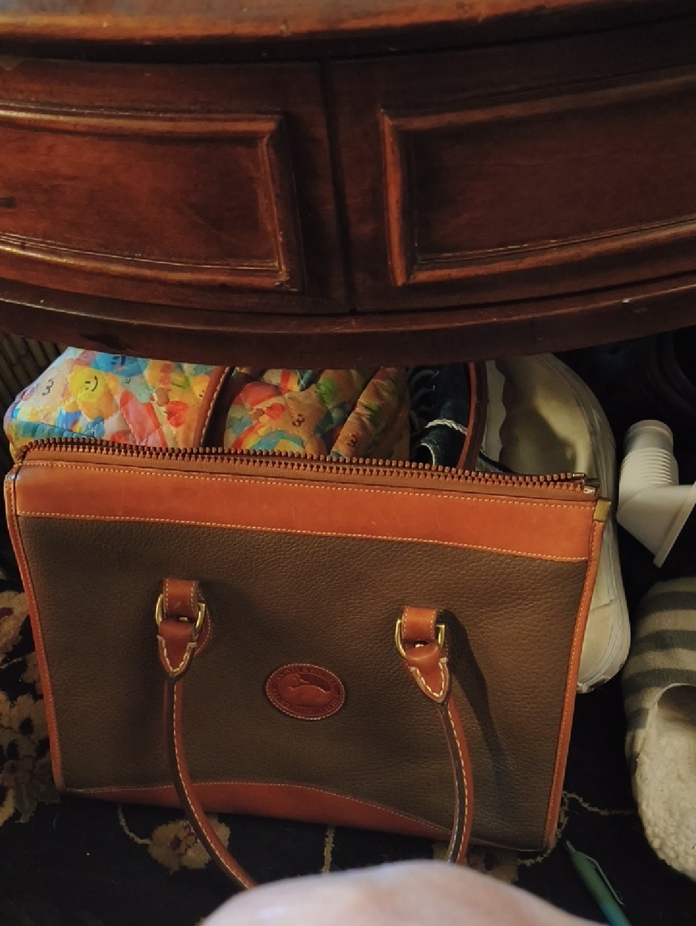 Classic Brown Leather Tote Bag with Tan Trim